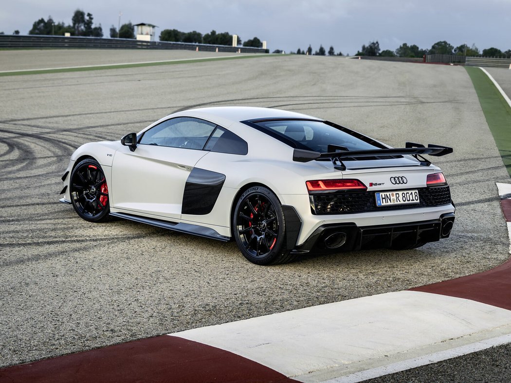 Audi R8 GT RWD