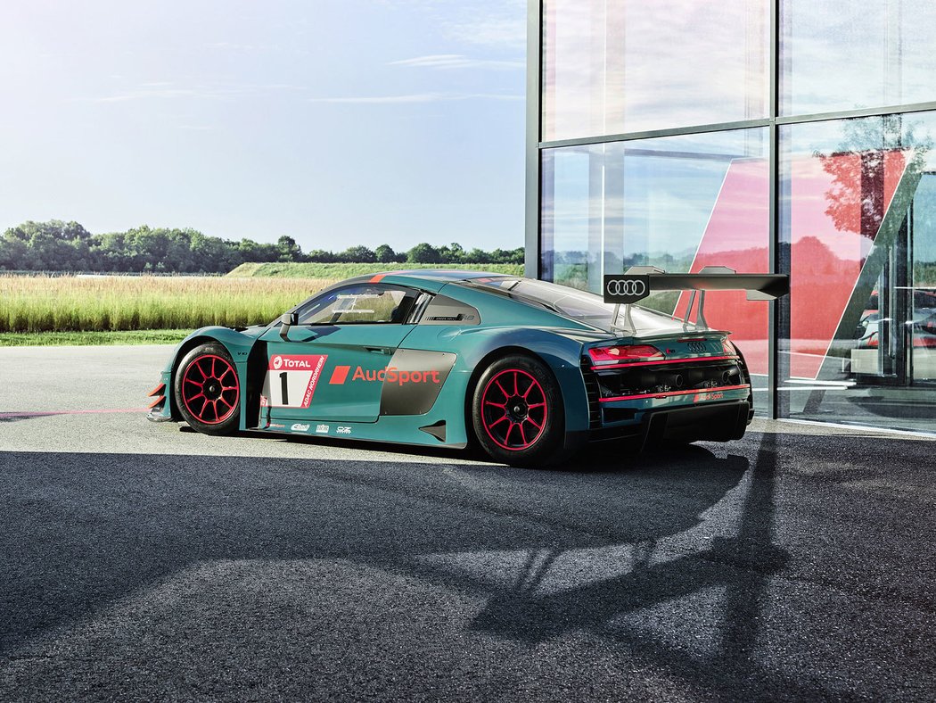 Audi R8 LMS