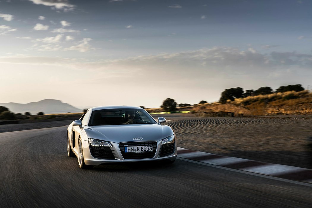 Audi R8 Coupé V10 GT RWD