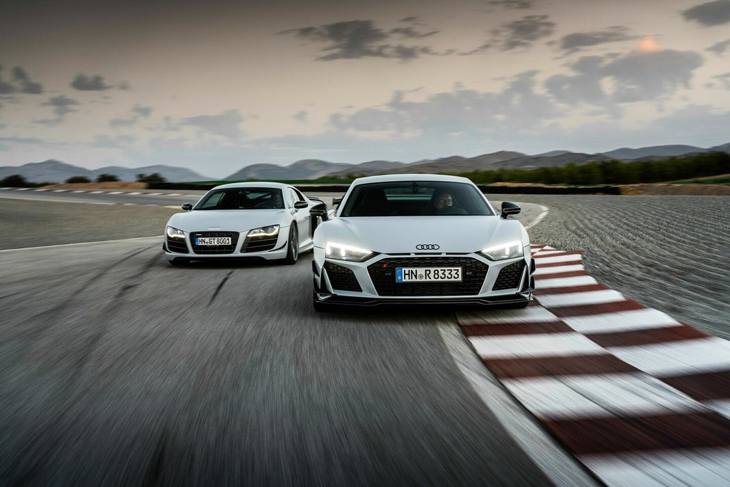 Audi R8 Coupé V10 GT RWD