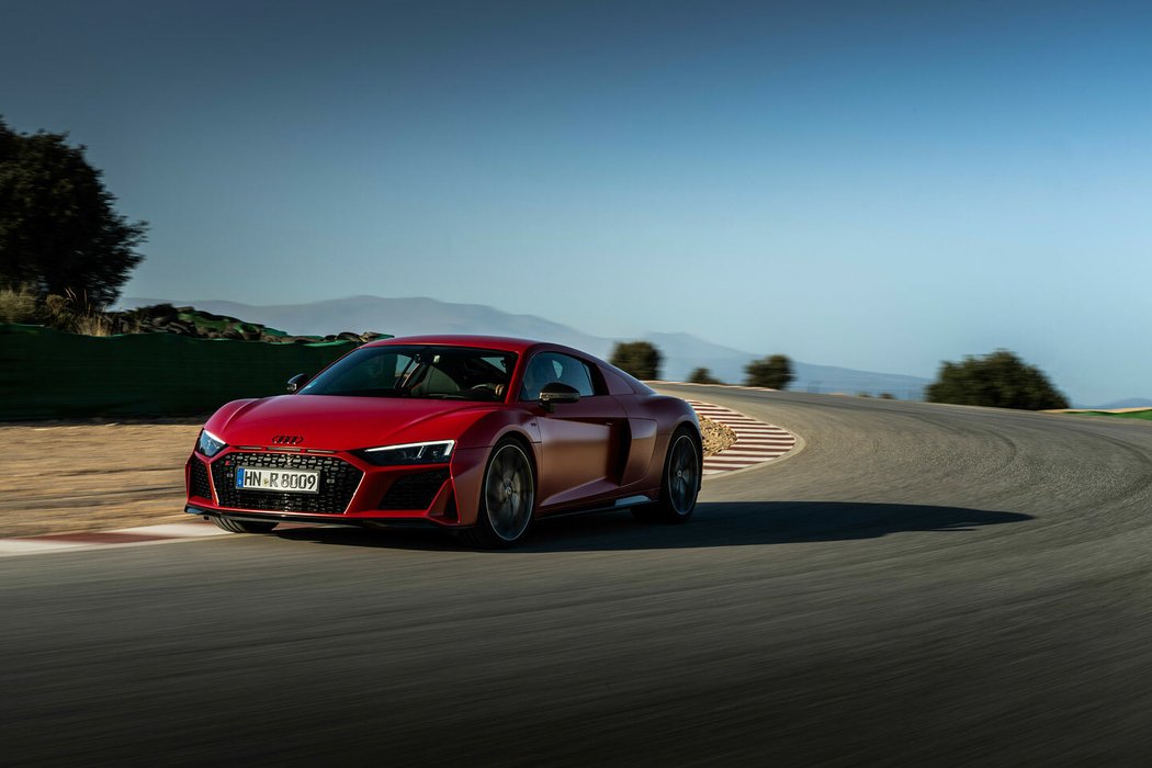 Audi R8 Coupé V10 GT RWD