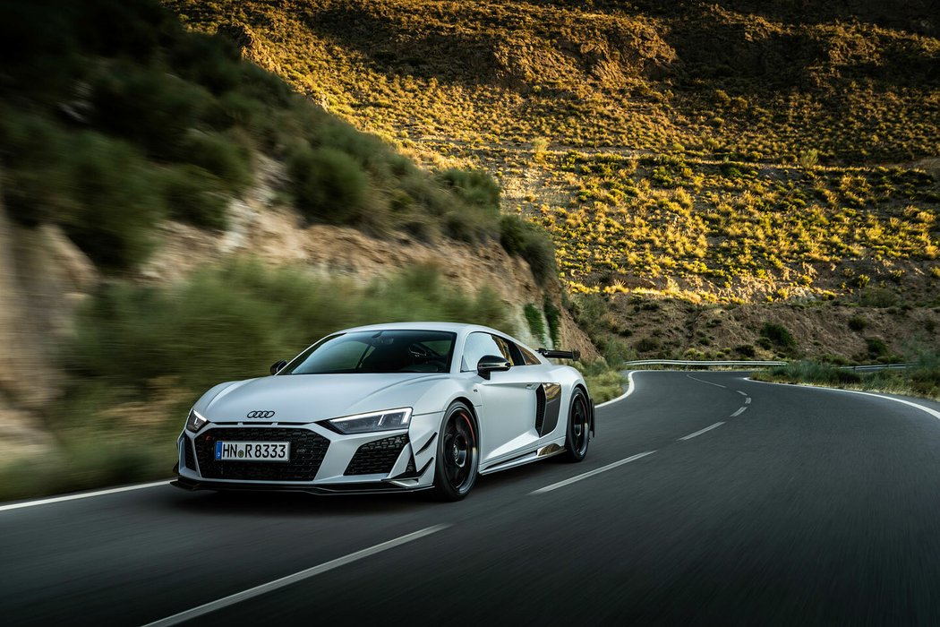 Audi R8 Coupé V10 GT RWD