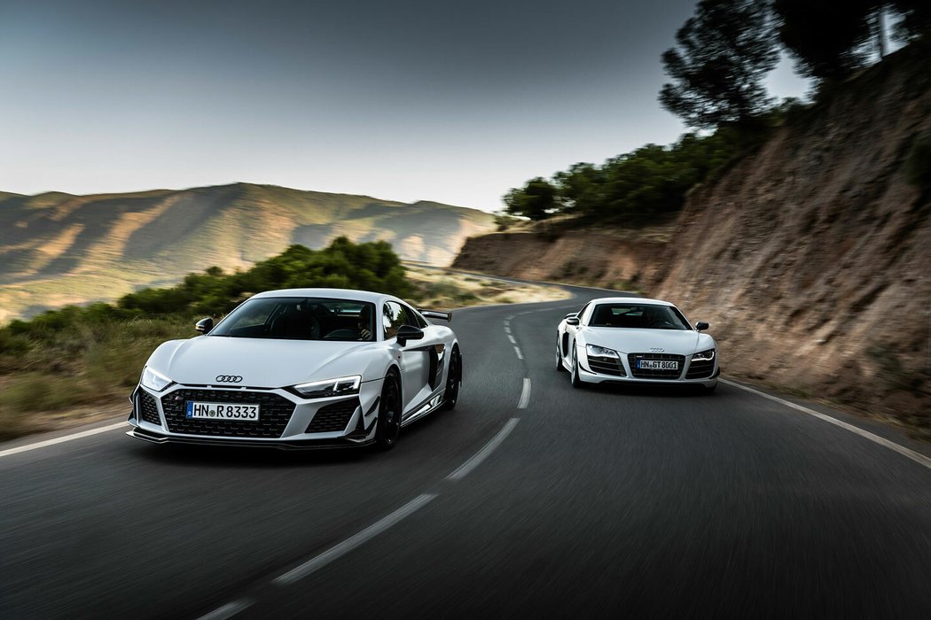 Audi R8 Coupé V10 GT RWD