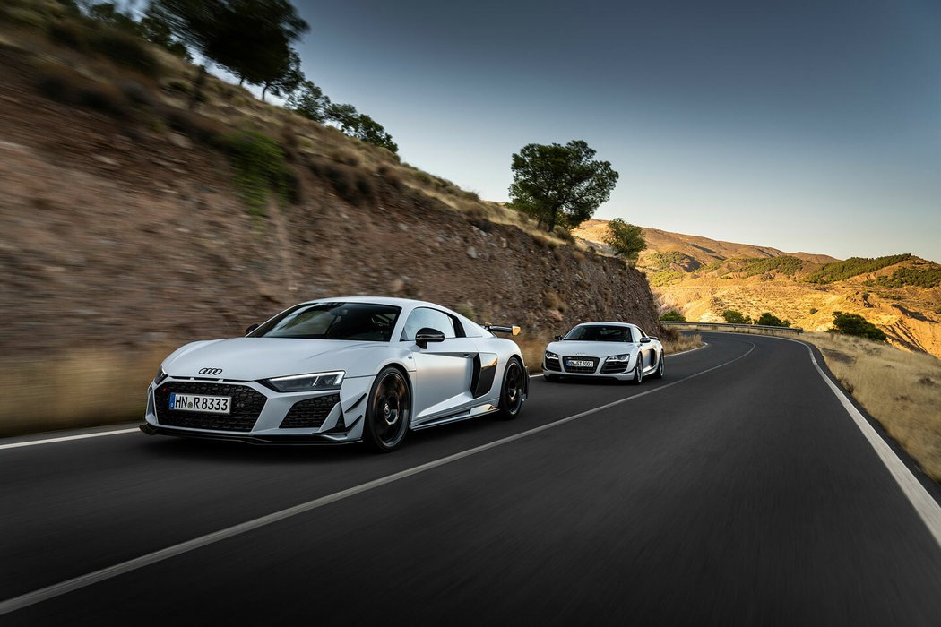 Audi R8 Coupé V10 GT RWD