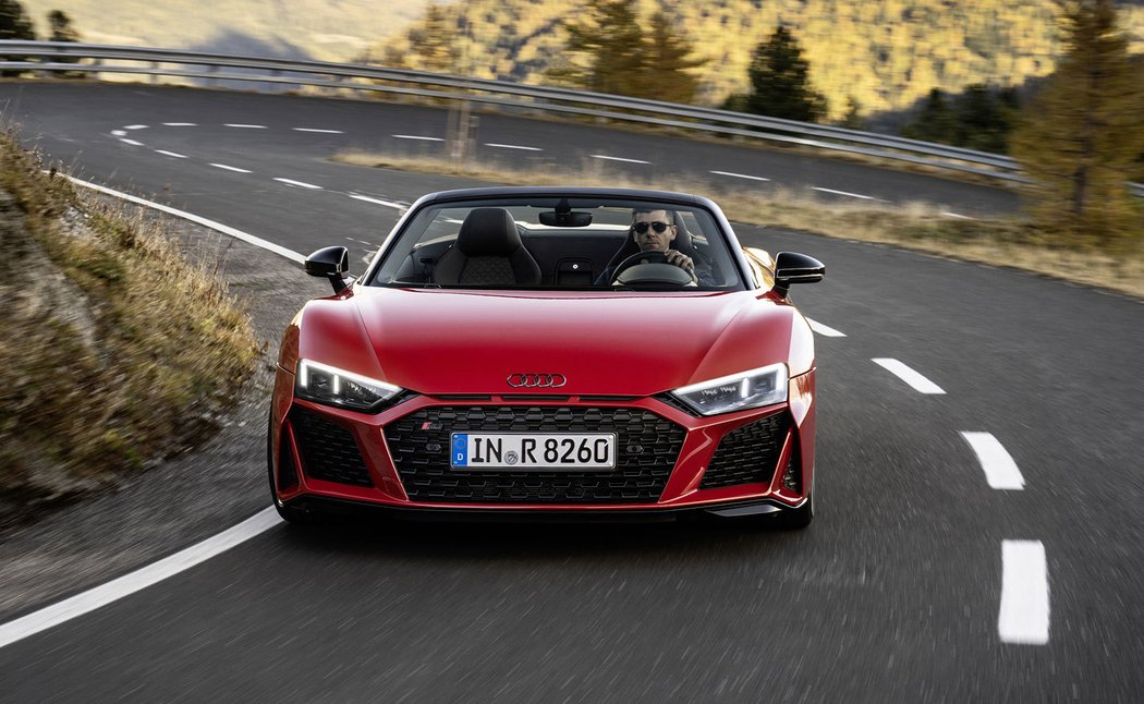 Audi R8 V10 RWD Spyder