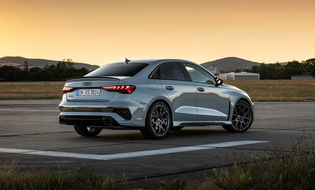 Audi RS 3 Sedan performance edition