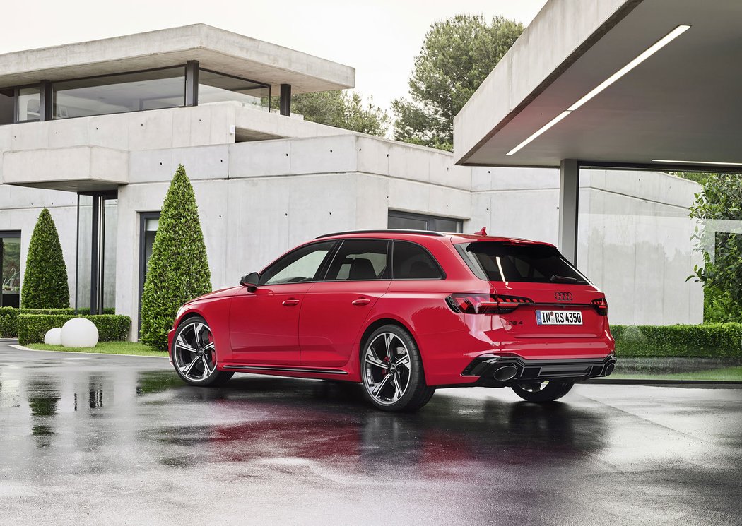 Audi RS 4 Avant