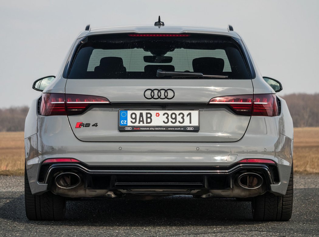 Audi RS 4 Avant