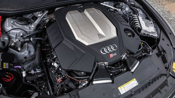 Audi nejspíš přestane uvádět nové modely se spalovacími motory v roce 2026