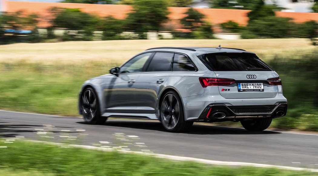 Audi RS 6 Avant 4.0 TFSI quattro (441 kW)