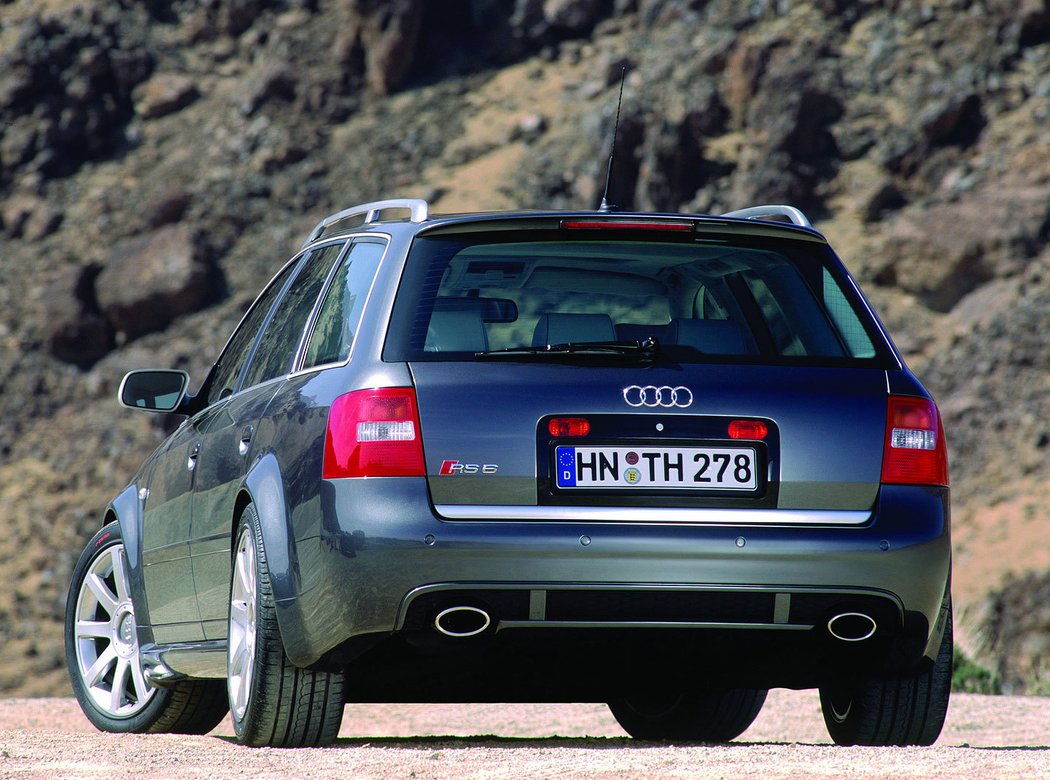 2002 Audi RS6 Avant