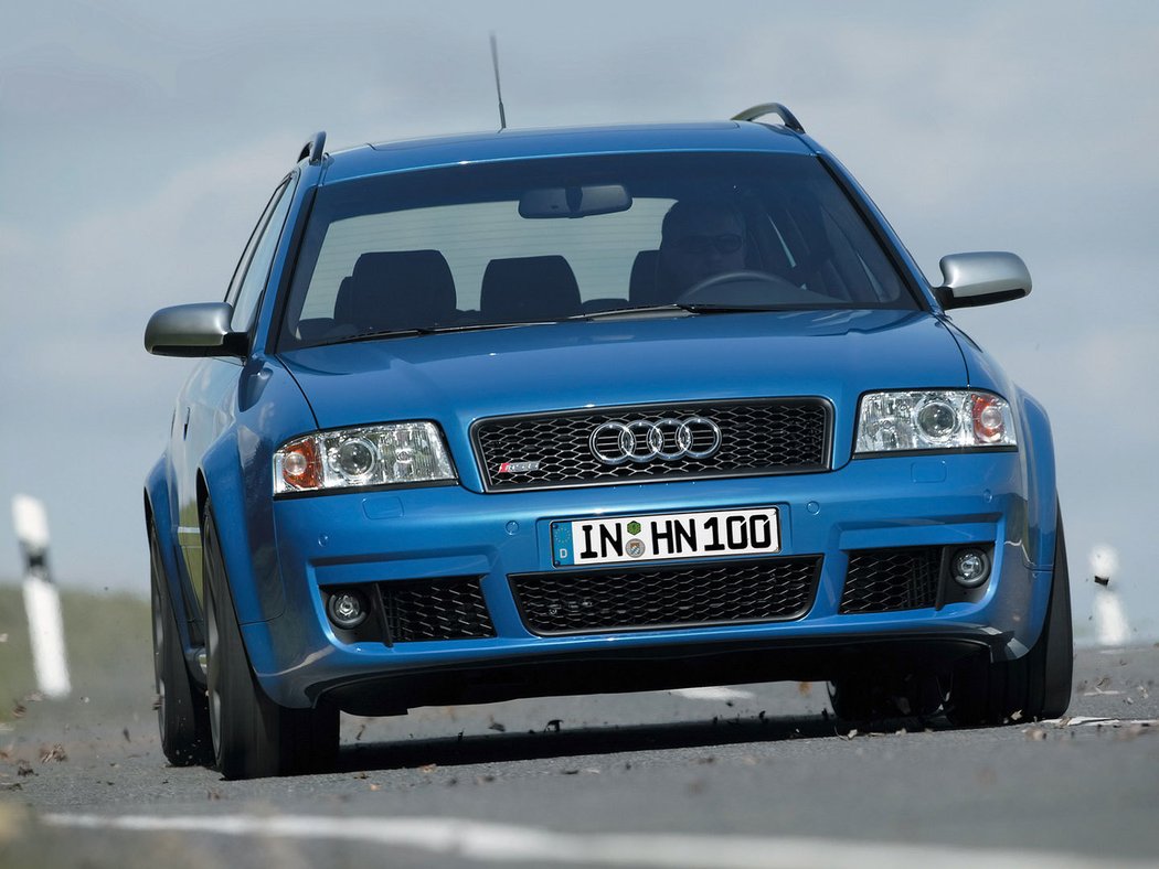 2004 Audi RS6 Avant Plus