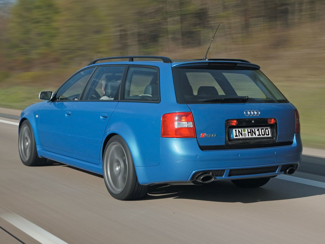 2004 Audi RS6 Avant Plus