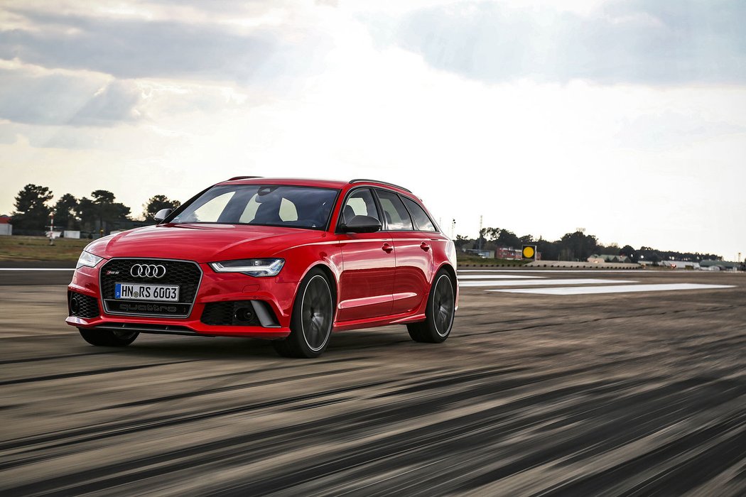 2015 Audi RS6 Avant Performance