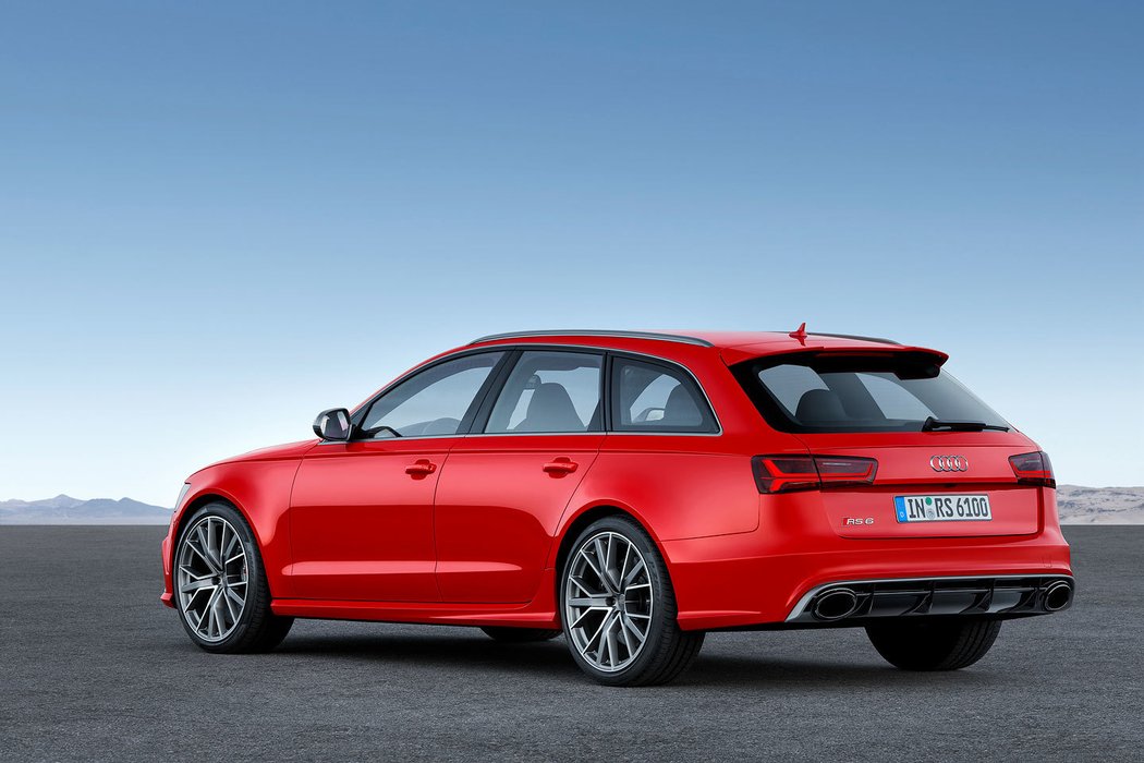 2015 Audi RS6 Avant Performance