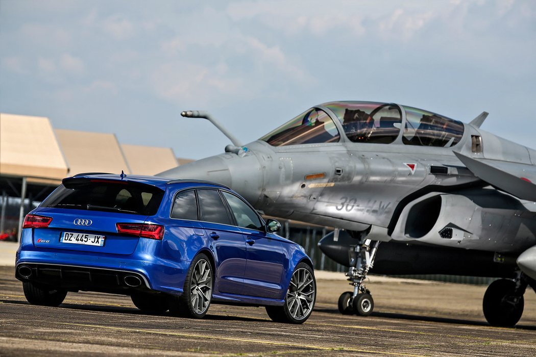 2015 Audi RS6 Avant Performance