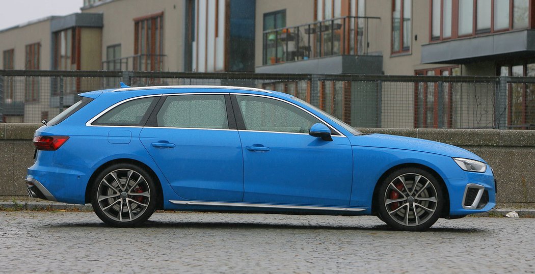 Audi S4 Avant