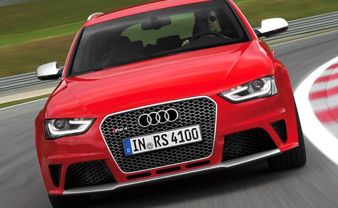 Příští Audi RS4 má dostat motor V6 s elektrickým turbem a výkonem téměř 500 koní