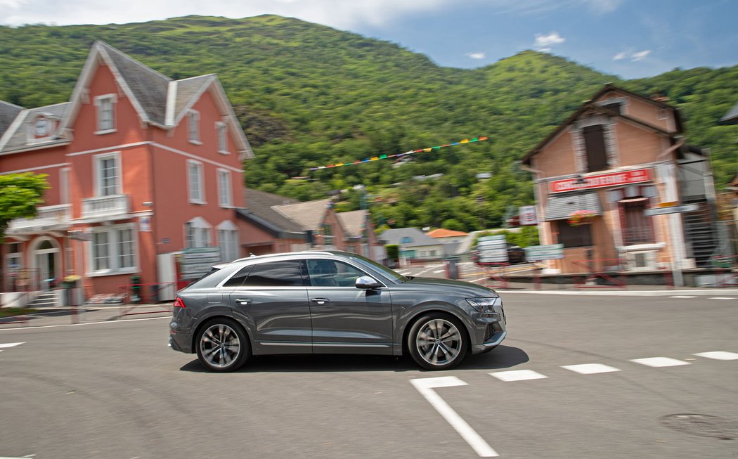 Audi SQ8