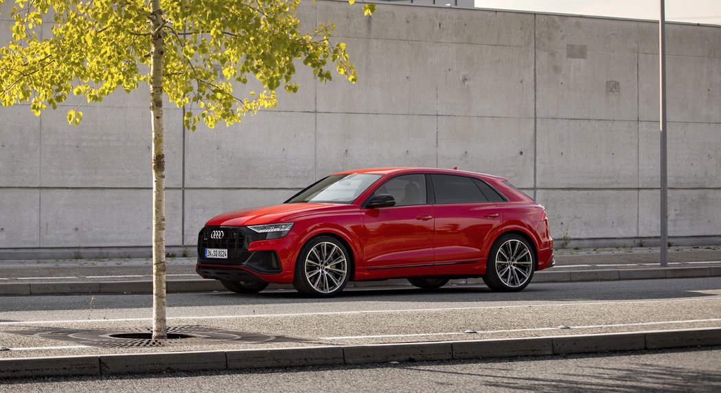 Audi SQ8