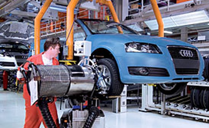 Audi vyrobilo v Maďarsku za 15 let 15 milionů motorů