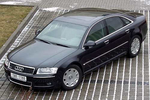 Audi A8