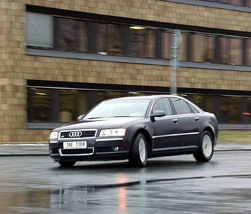 Audi A8