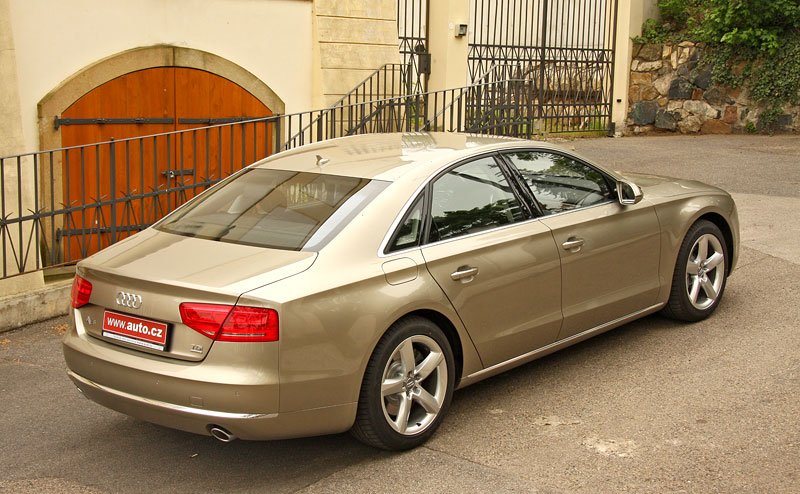 Audi A8