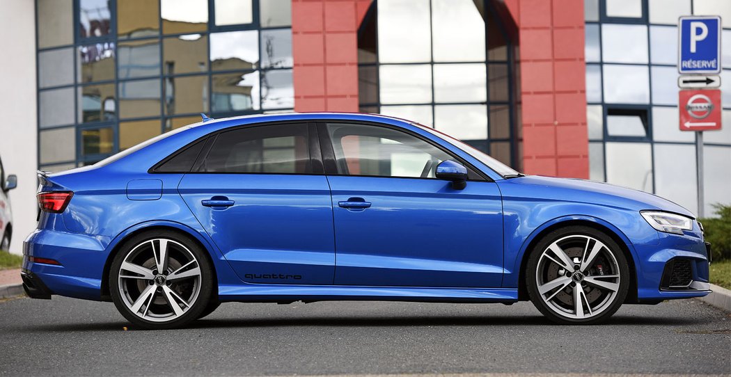 Audi RS3 Sedan