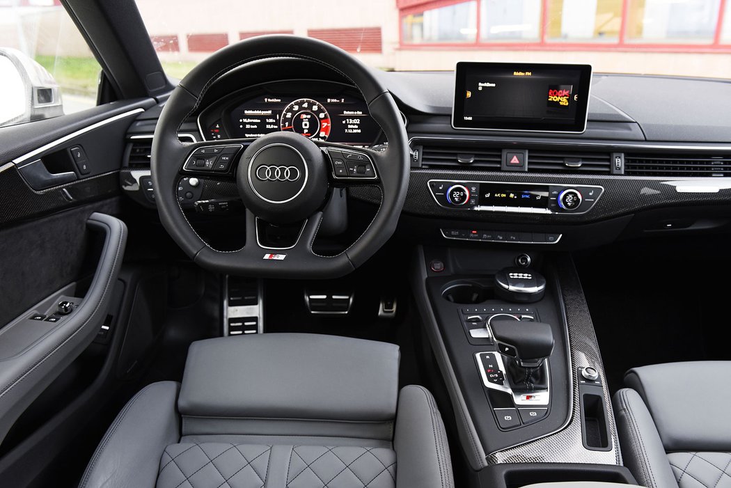 Audi S5