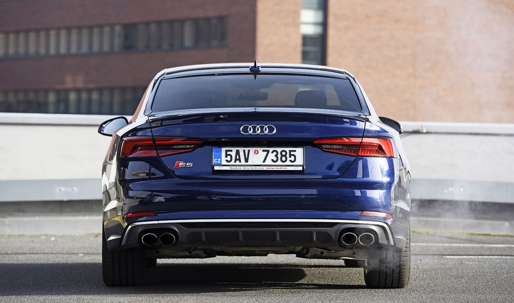 Audi S5