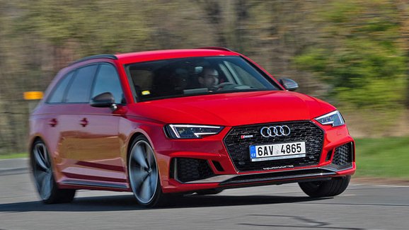 TEST Audi RS 4 Avant – Jak se efektivně zabít