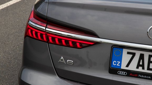 Audi A4 a A6 dorazí jako elektromobily. O spalovací motory však nepřijdou