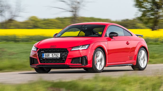 Audi TT Coupé 45 TFSI quattro Audi TT Coupé 45 TFSI quattro