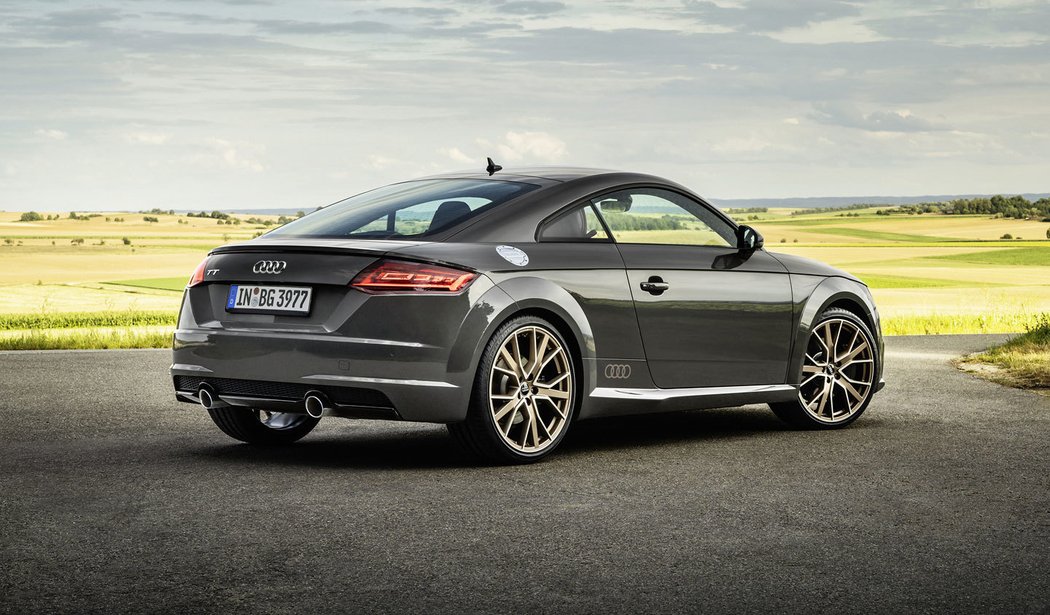 Audi TT Coupé bronze selection