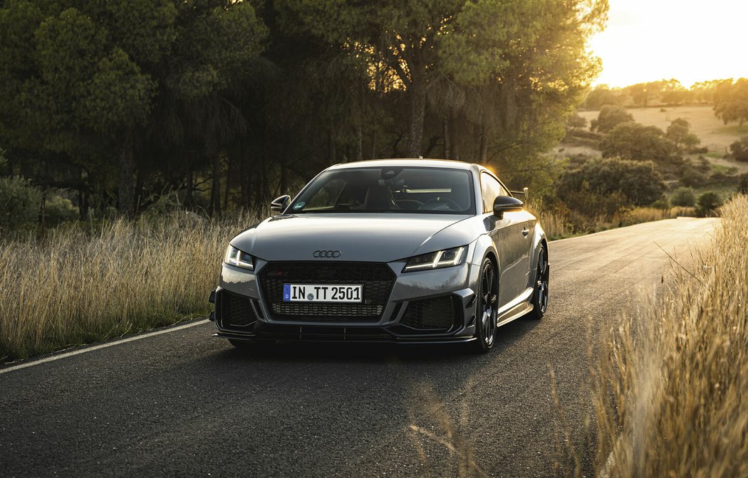 Audi TT RS Iconic Edition