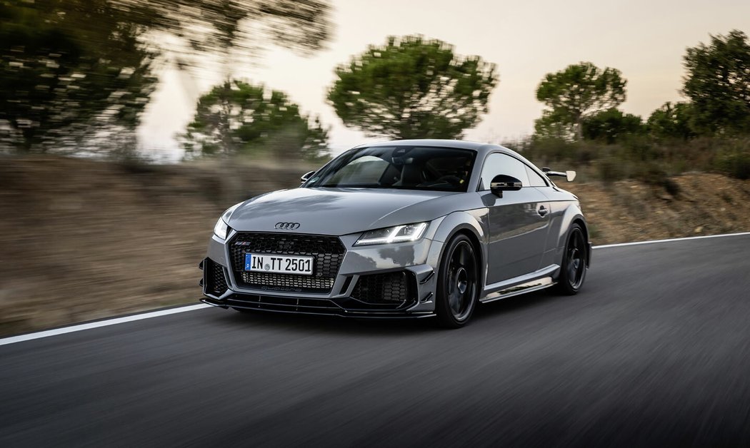 Audi TT RS Iconic Edition