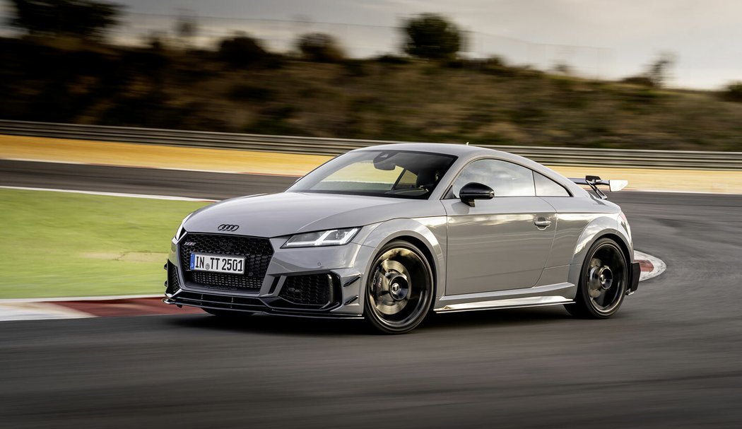 Audi TT RS Iconic Edition