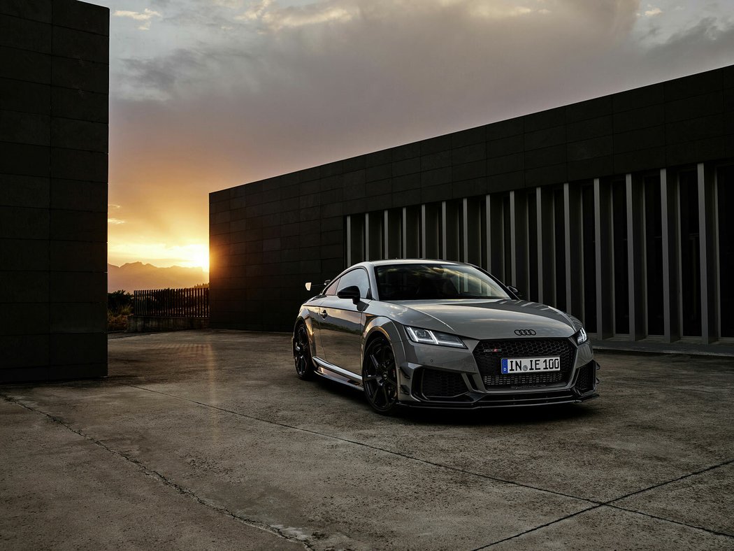 Audi TT RS Iconic Edition