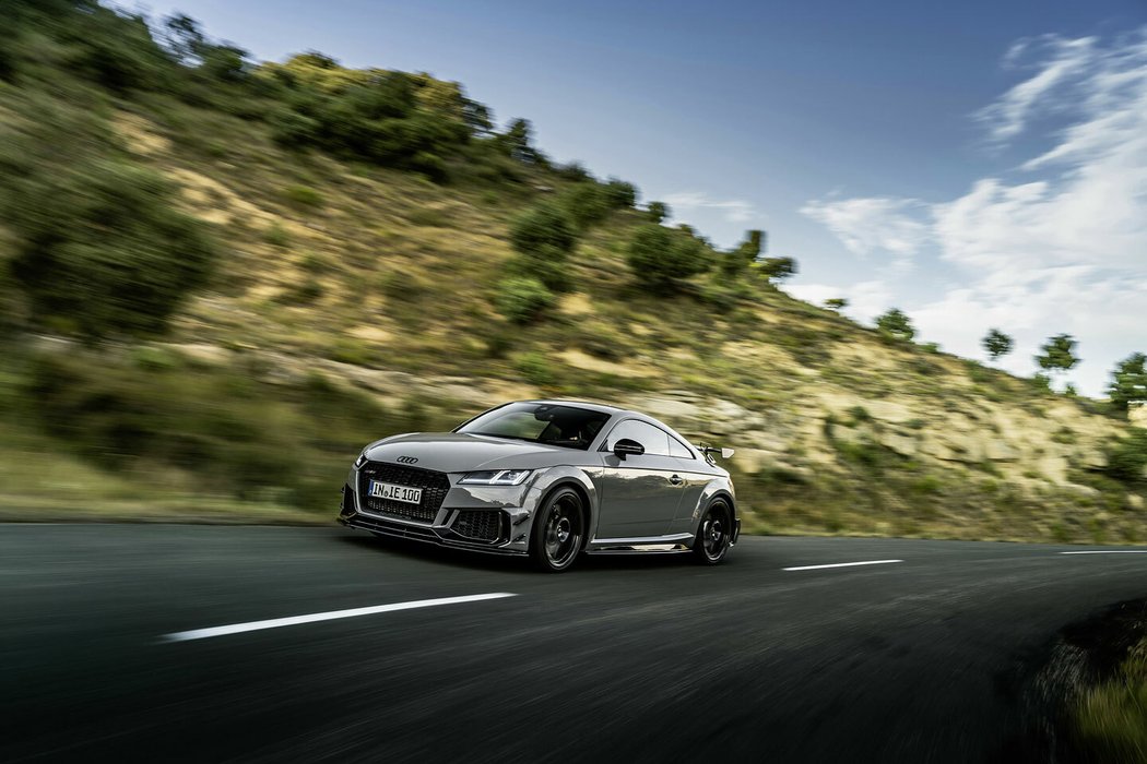 Audi TT RS Iconic Edition