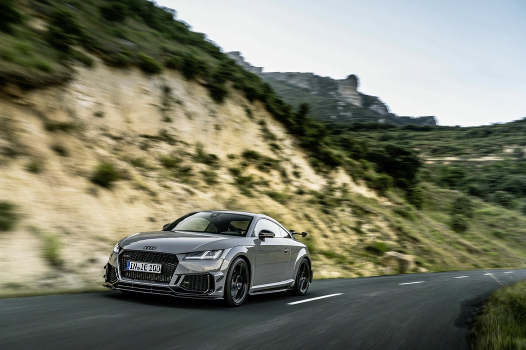 Audi TT RS Iconic Edition