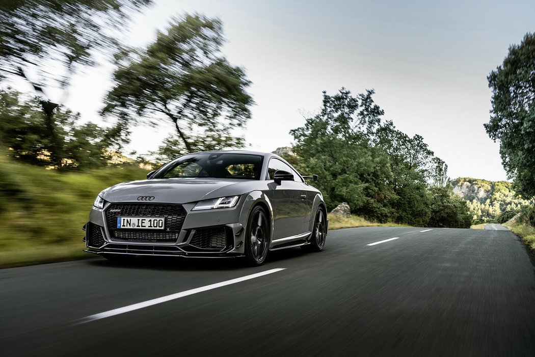 Audi TT RS Iconic Edition