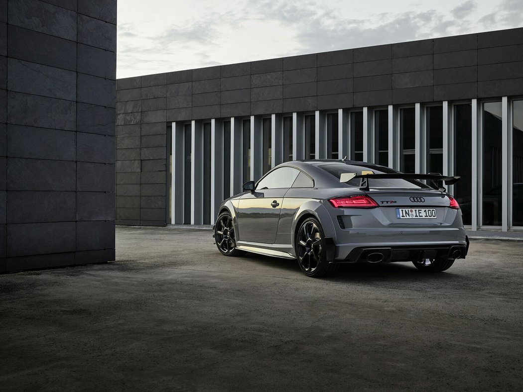 Audi TT RS Iconic Edition