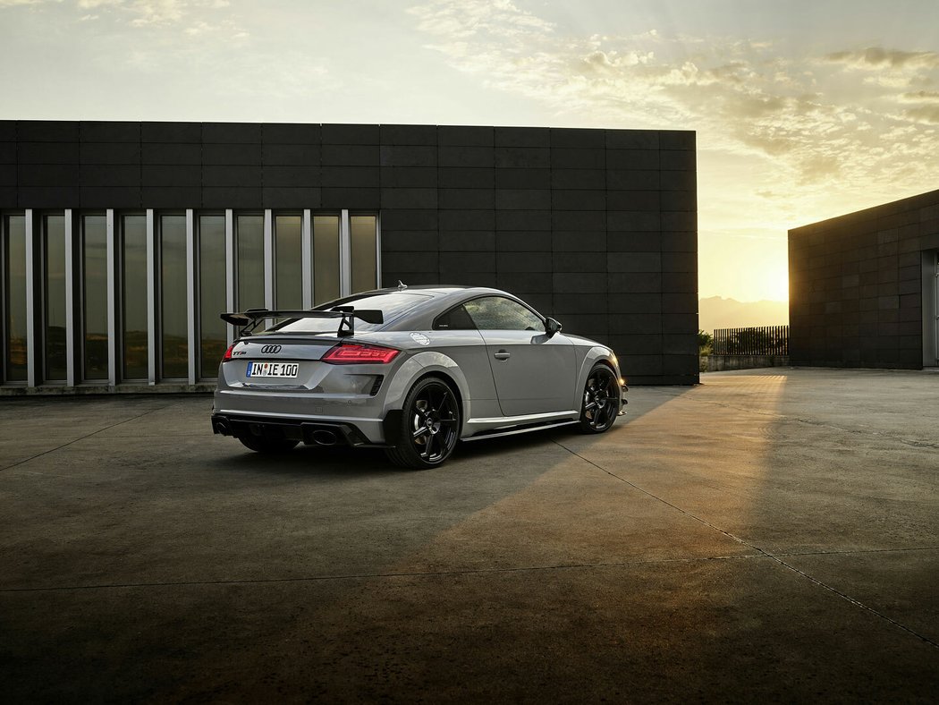 Audi TT RS Iconic Edition