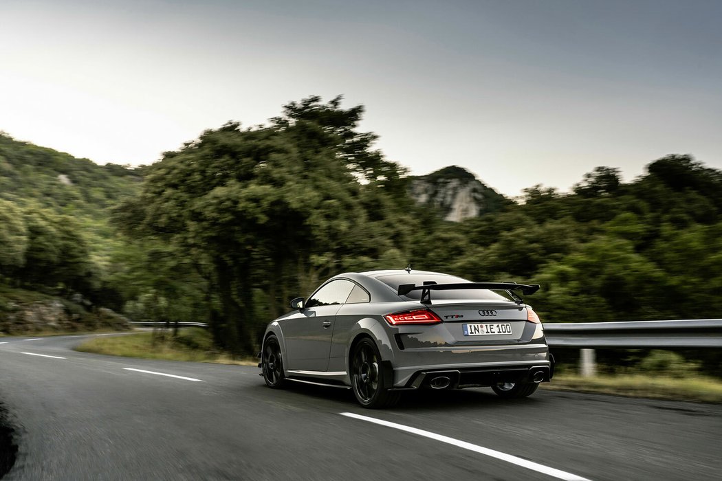 Audi TT RS Iconic Edition