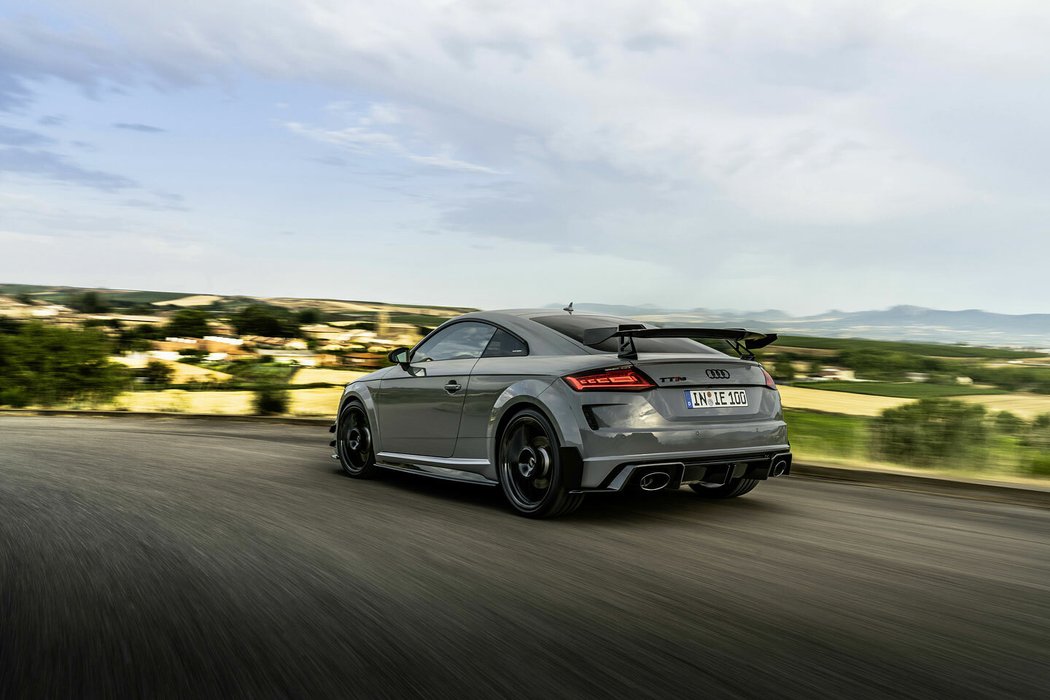 Audi TT RS Iconic Edition