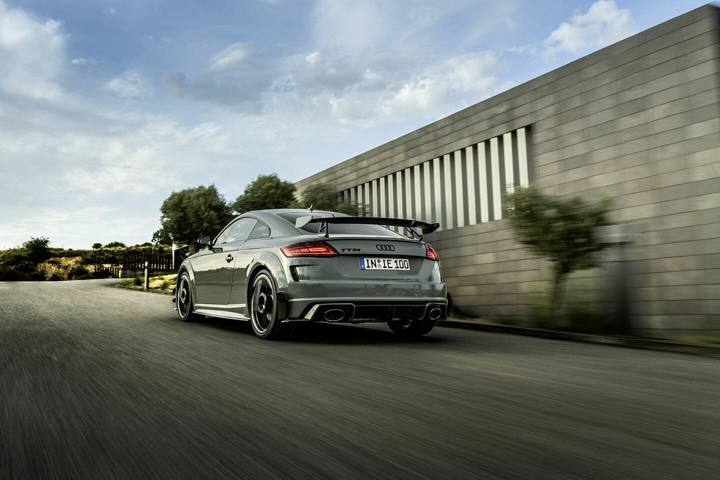 Audi TT RS Iconic Edition