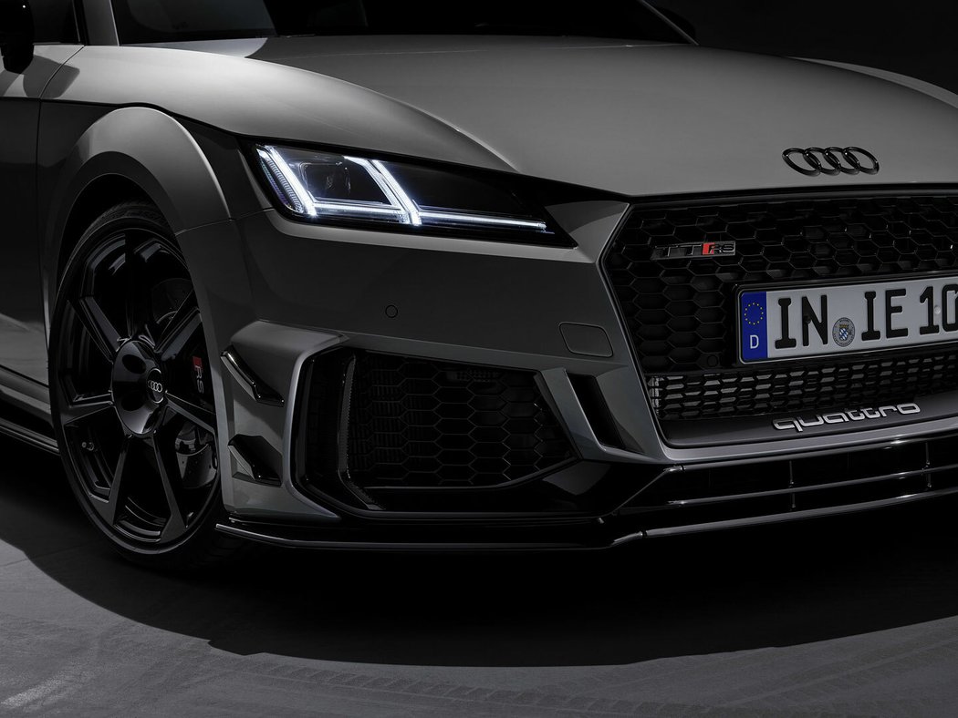 Audi TT RS Iconic Edition