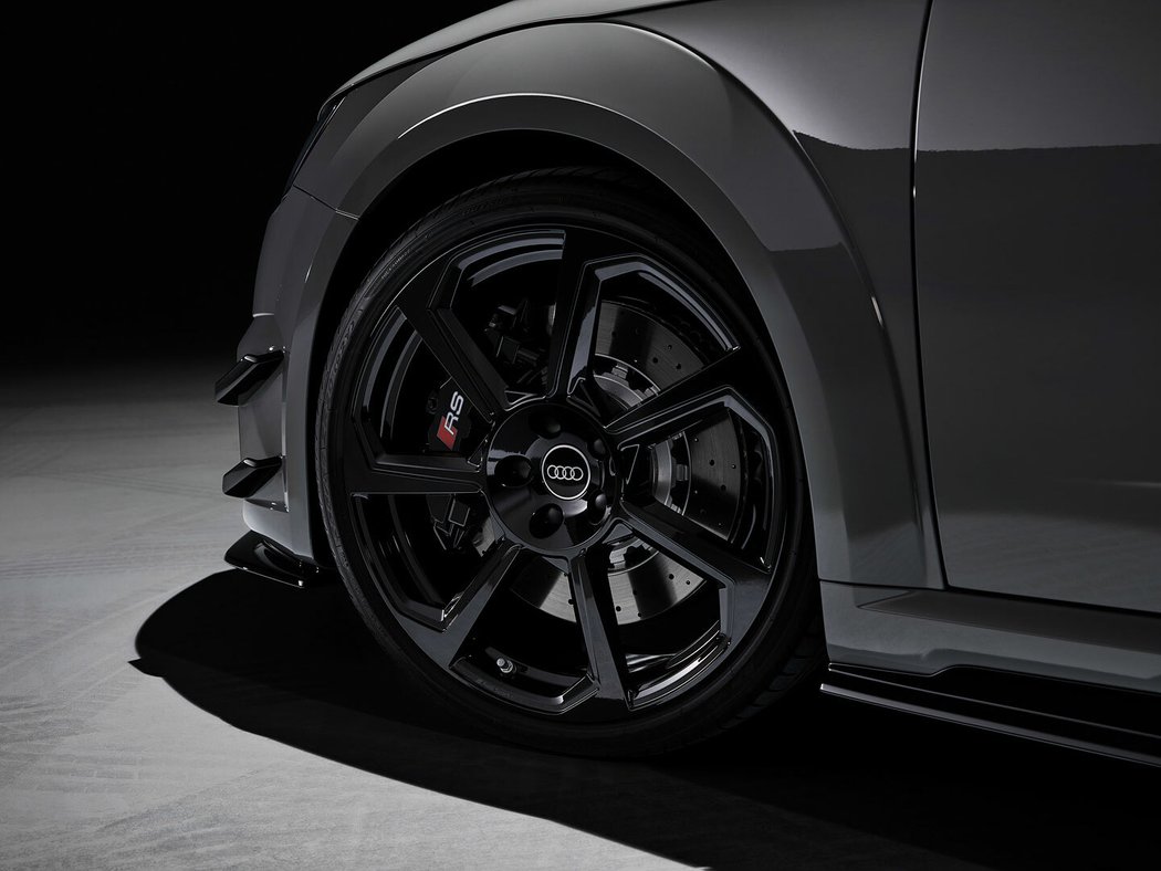 Audi TT RS Iconic Edition