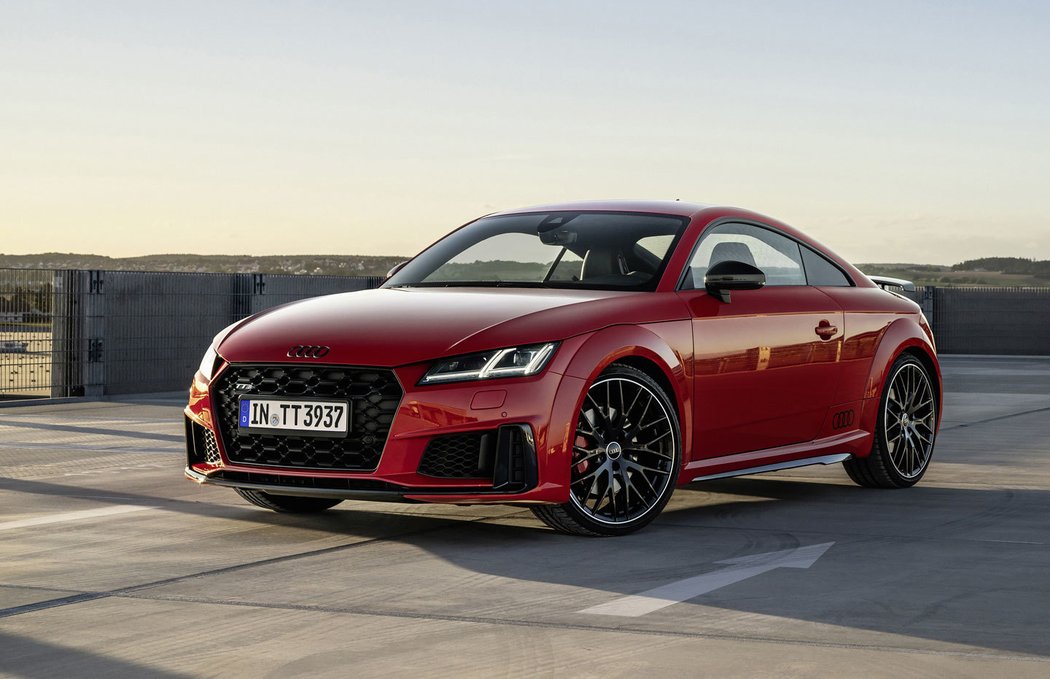 Audi TTS Coupé competition plus